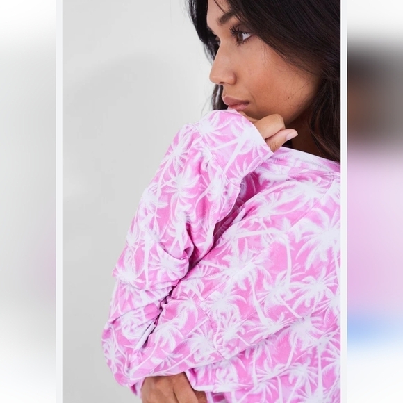 REVOLVE Stripe And Stare Pink And White Palm Copacabana Soft Sweatshirt Top M - Picture 3 of 6